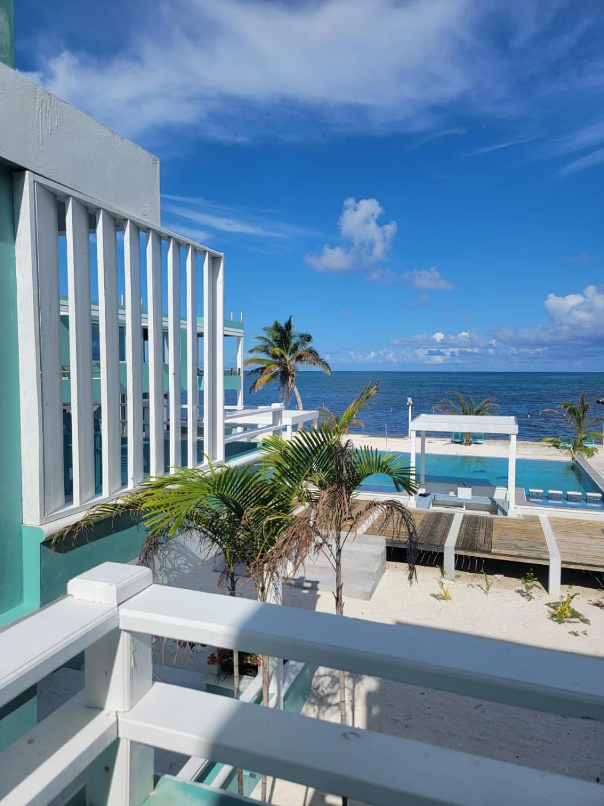 Island Magic Villas Кей-Колкер Экстерьер фото